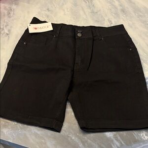 Roswear Black Stretch Denim Shorts
